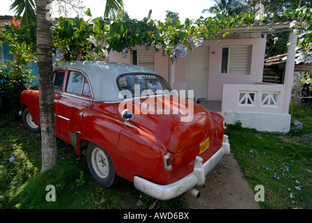 Oldtimer, Vinales, Pinar del Río, Kuba, Karibik, Amerika Stockfoto