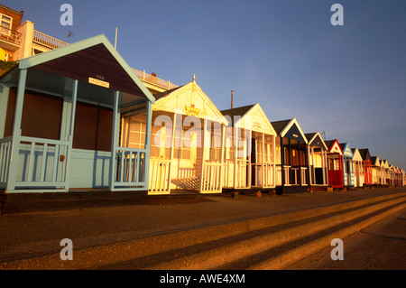 Southwold Strandhütten auf der Küste von Suffolk Stockfoto