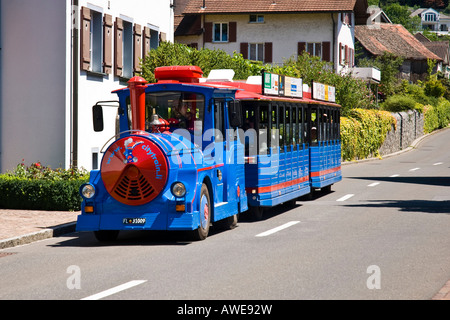 Touristischer Zug, Stadt, Sehenswürdigkeit, Vaduz, Liechtenstein, Europa Stockfoto