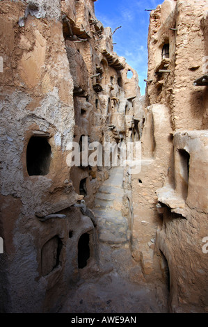 Lagerräume, Ghorfas in Berber grainary Nalut Libyen Stockfoto