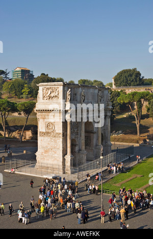 Konstantinsbogen vom Kolosseum, Rom, Italien, Europa Stockfoto
