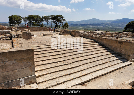 Treppen, Phaistos Palast Ruinen aus der minoischen Zeit, Kreta, Griechenland, Europa Stockfoto