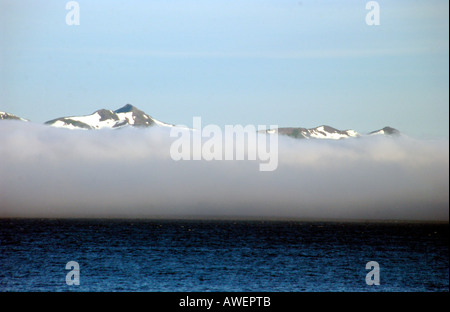 Foto von einer Wolkenbank über Prince William Sound, Alaska, USA Stockfoto