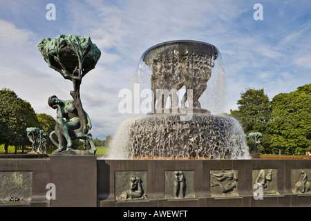 Springbrunnen im Vigeland-Skulpturenpark in Frogner Park, Oslo, Norwegen, Skandinavien, Europa Stockfoto