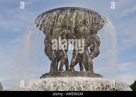 Springbrunnen im Vigeland-Skulpturenpark in Frogner Park, Oslo, Norwegen, Skandinavien, Europa Stockfoto