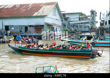 Personenverkehr dock in Georgetown, Guyana, Südamerika Stockfoto