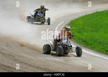 Quads, ATVs bei einem internationalen Motorradrennen auf einem Feldweg Speedway in Muehldorf am Inn, Upper Bavaria, Bavaria, Germany, Stockfoto