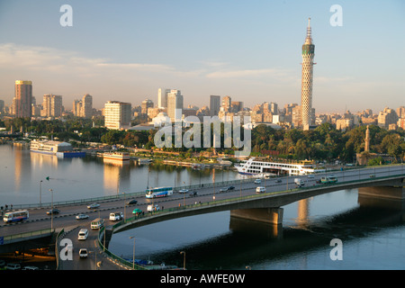 Brücke über den Nil in Kairo, Ägypten, Nordafrika, Afrika Stockfoto