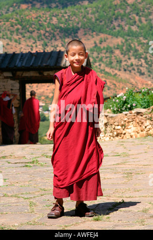 Porträt von ein junger Novize, Bhutan Stockfoto