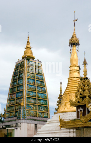 Stock Foto eines Stils Mahabodhi Tempel an der goldenen Shwedagon-Pagode in zentralen Yangon Myanmar Stockfoto