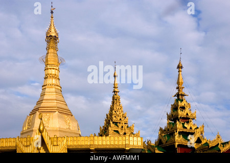 Stock Foto von 2000 tausend Jahre alte Sule-Pagode im zentralen Yangon Myanmar Stockfoto