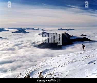 Panoramablick vom Schneefernerkopfs peak, massiv der Zugspitze, Wettersteingebirge, Upper Bavaria, Bayern, Deutschland, Europa Stockfoto