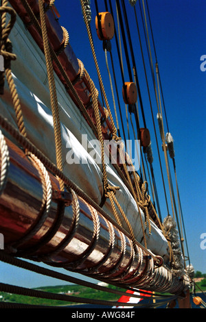 Mast der Bluenose II in Halifax Harbour Halifax Nova Scotia Kanada Stockfoto