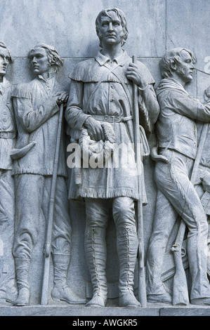 USA, Texas, San Antonio, The Alamo, am Denkmal für diejenigen, die für Unabhängigkeit von Texas gestorben geschnitzten Figuren Stockfoto