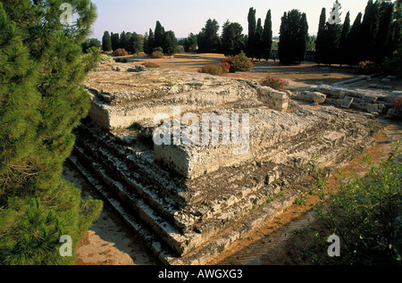 Italien, Sizilien, Syrakus, Altar von Hieron II, bleibt der Basis Zugehörigkeit zum größten Altar der Magna Graecia Stockfoto