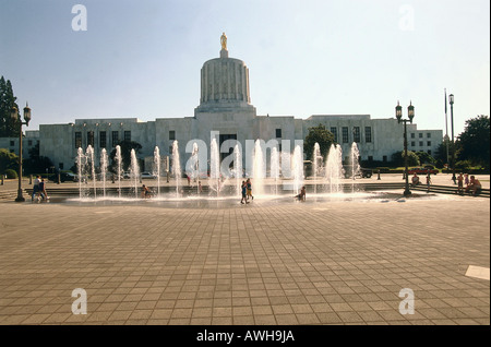 USA, Pacific Northwest, Oregon, Salem, Oregon State Capitol Stockfoto