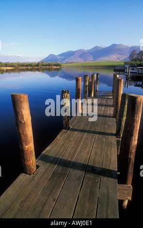 Anlegestelle für die Fähre auf Derwentwater in der Nähe von Keswick Seenplatte Cumbria England UK GB EU Europa Stockfoto