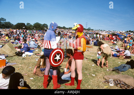 Superman Batman und Robin Glastonbury Festival Pilton Somerset UK Europe Stockfoto