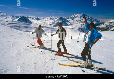 Skifahrer auf der Piste In La Plagne französische Alpen Frankreich Europa Stockfoto