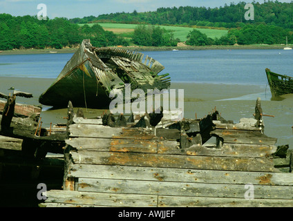 Verlassene Boot Wrack am Strand Stockfoto