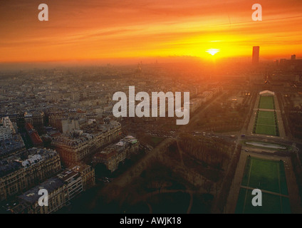 Frankreich, Paris, Sonnenaufgang, Luftbild Stockfoto