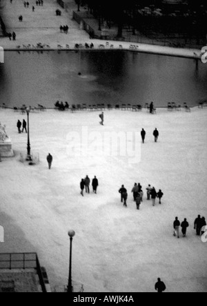 Frankreich, Paris, Jardin des Tuileries mit Schnee Stockfoto