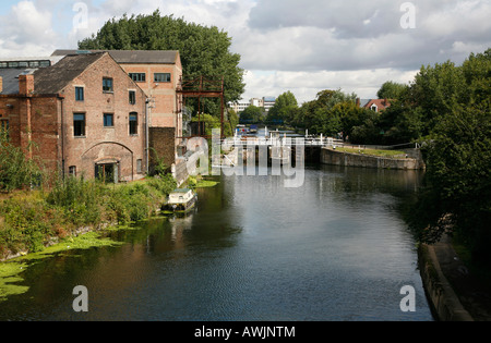 Alte Ford Schloss am Fluss Lea in Stratford, London Stockfoto