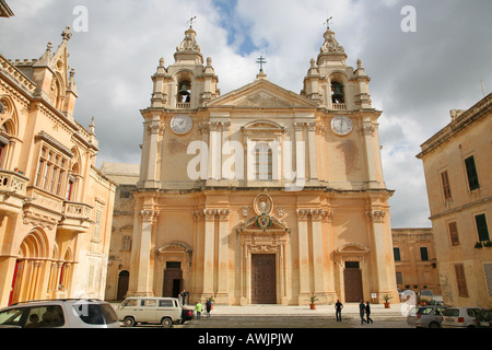 St. Paul s Cathedral in Mdina Malta Stockfoto