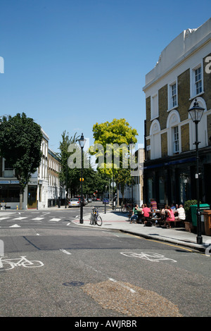 Duke of Cambridge Kneipe an der Ecke Danbury und St Peters Street in Islington, London Stockfoto