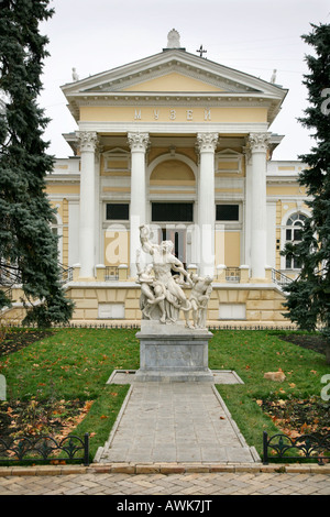 Die Marmorstatue Laokoon an der Vorderseite des das älteste Museum in Odessa, das archäologische Museum. Stockfoto