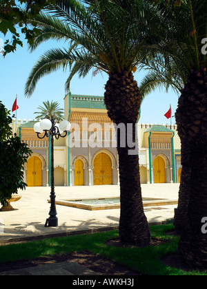 Tor des königlichen Palastes in Fez Stockfoto