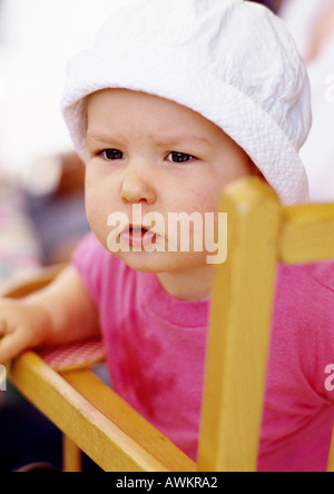 Baby tragen Hut, Porträt Stockfoto