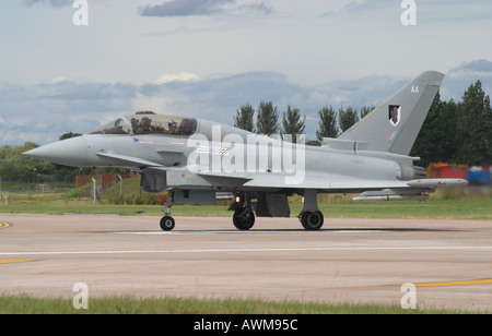 BAe Eurofighter RAF Taifun Düsenjäger bereit für ausziehen diese Pan European Design, daß Flugzeug RAF Service in 2004 eingetragen Stockfoto