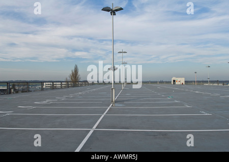 Flughafen, Parken, Niveau, langfristige Parkplätze, Düsseldorf, Nordrhein-Westfalen, Deutschland Stockfoto