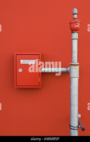 Flughafen, Parken, Niveau, Sicherheit Hinweisschild, Feueralarm, North Rhine-Westphalia, Germany Stockfoto