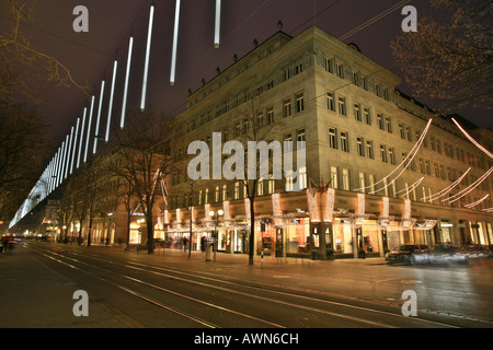 Beyer Schmuck speichern mit Weihnachten Beleuchtung Bahnhofstrasse, Zürich, Schweiz Stockfoto