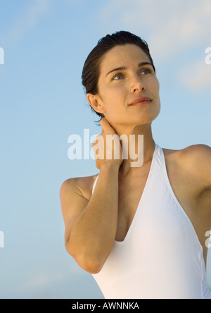 Frau im Badeanzug, wegschauen Stockfoto