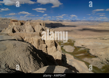 Sutley River Canyon von Tsaparang Festungsruinen, Zentrum des antiken Guge Königreich, Provinz Ngari, Westtibet betrachtet Stockfoto