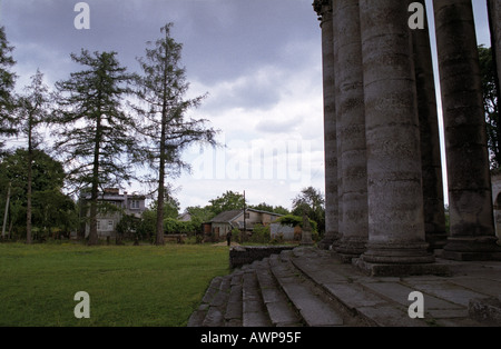 Kirche von Str. Iosif Yosip und Himmelfahrt in Pidgirci Podgorci Podhorci Pidhirci Stockfoto