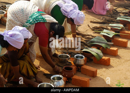 Attukal PONGALA Trivandrum Kerala eine der größten Frauen Festival in der Welt Stockfoto