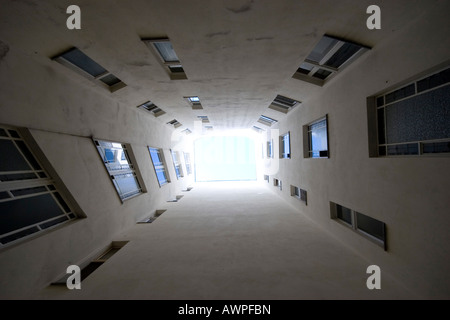 Innenhof des Gebäudes, Blick von unten, Berlin, Deutschland, Europa Stockfoto