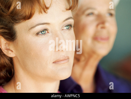 Frauen Gesichter, Seitenansicht Stockfoto