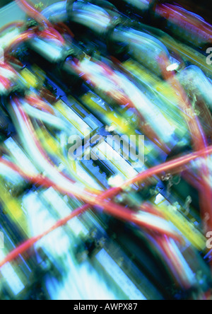 Computer-Verkabelung, verschwommen, close-up Stockfoto