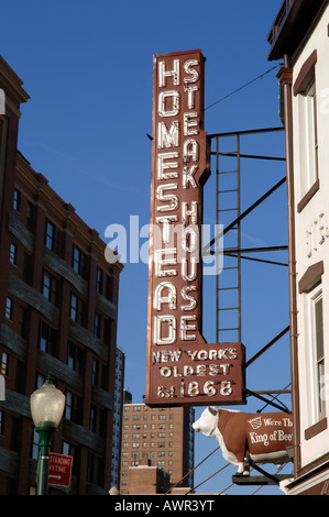 Das alte Gehöft Steakhouse auf Weststraße 14 im Chelsea Meatpacking District in New York City Stockfoto