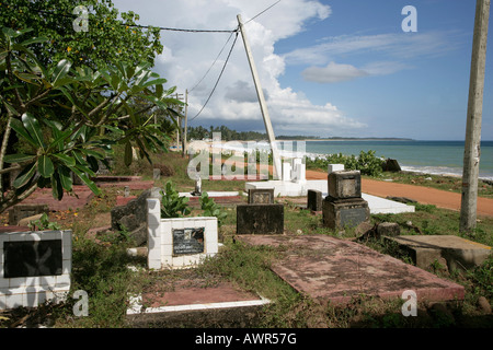 Tsunami zerstörte ein Friedhof in Tangalle, Sri Lanka, Asien Stockfoto