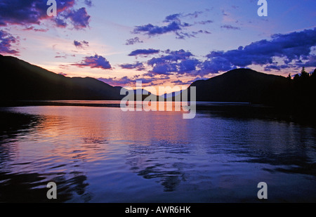 Sonnenuntergang über Fjord, südöstlichen Alaska, USA Stockfoto