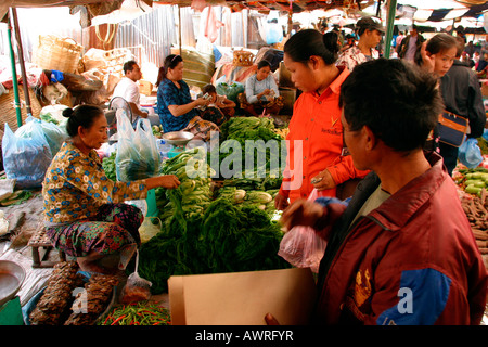 Laos Vientiane Talat Sao Morgen Gemüse Marktstand Stockfoto