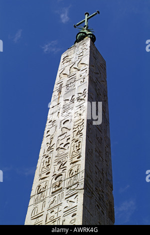 Obelisk von Ramesse II auf der Piazza del Popolo in Rom Italien Stockfoto
