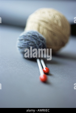 Balls of yarn and knitting needles Stockfoto