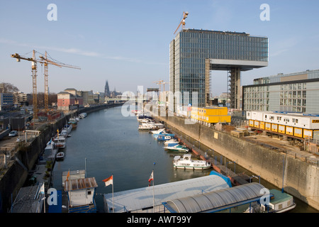 Rheinauhafen Köln Tenebra Köln Bau Website Yacht weitere Lagerung Hafenstadt Stockfoto